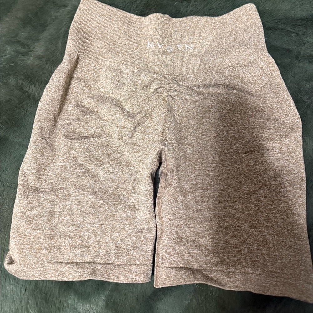 NVGTN Women's Heathered Brown Scrunch Shorts